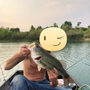 Meet your Posher, Dennis